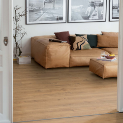 Ламиниран паркет EGGER NatureSense EL2935 Large Natural Waltham Oak 8mm- AC4/32