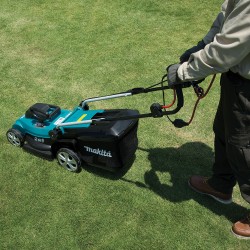 Косачка електрическа 1200W 330mm 30L MAKITA ELM3320 Косачка електрическа 1200W 330mm 30L MAKITA ELM3320